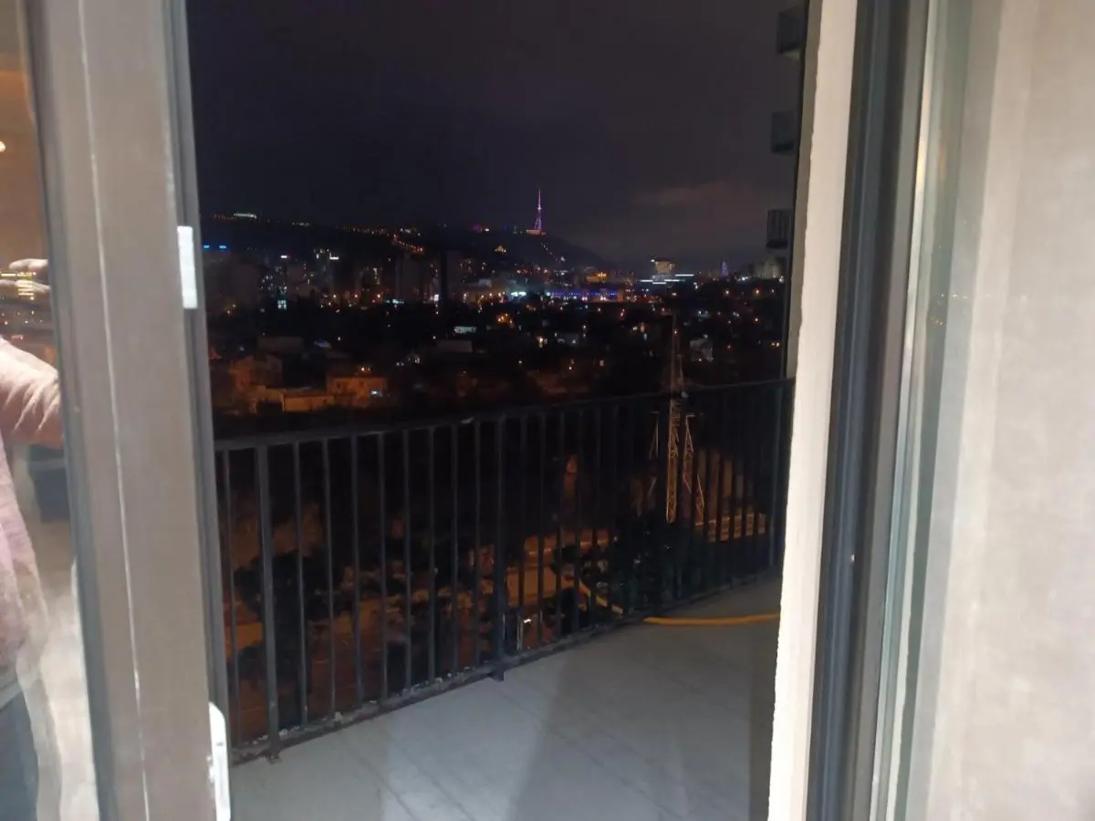 Urban Loft Tbilisi-3BR Industrial Loft with View