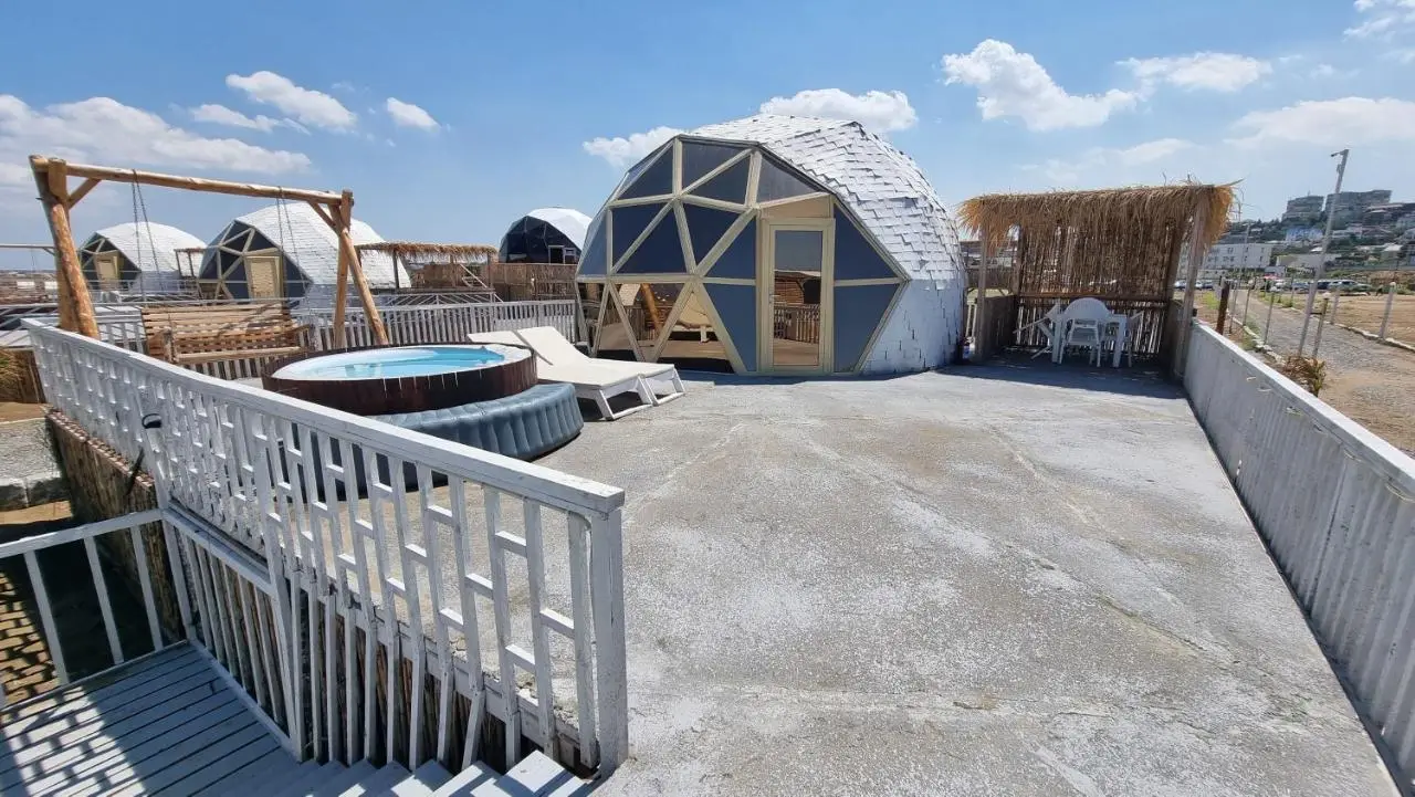 Glam Beach Resort