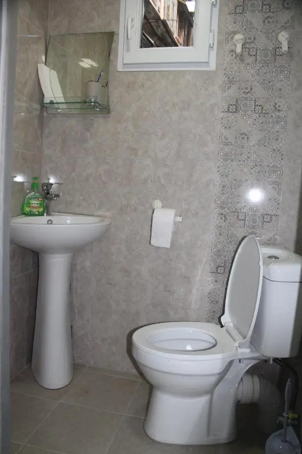 Sesili's Apartment