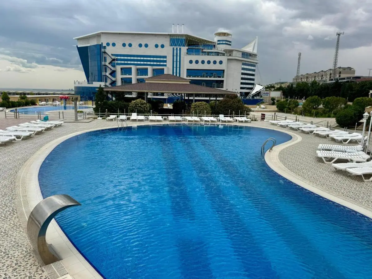 Titanik Baku