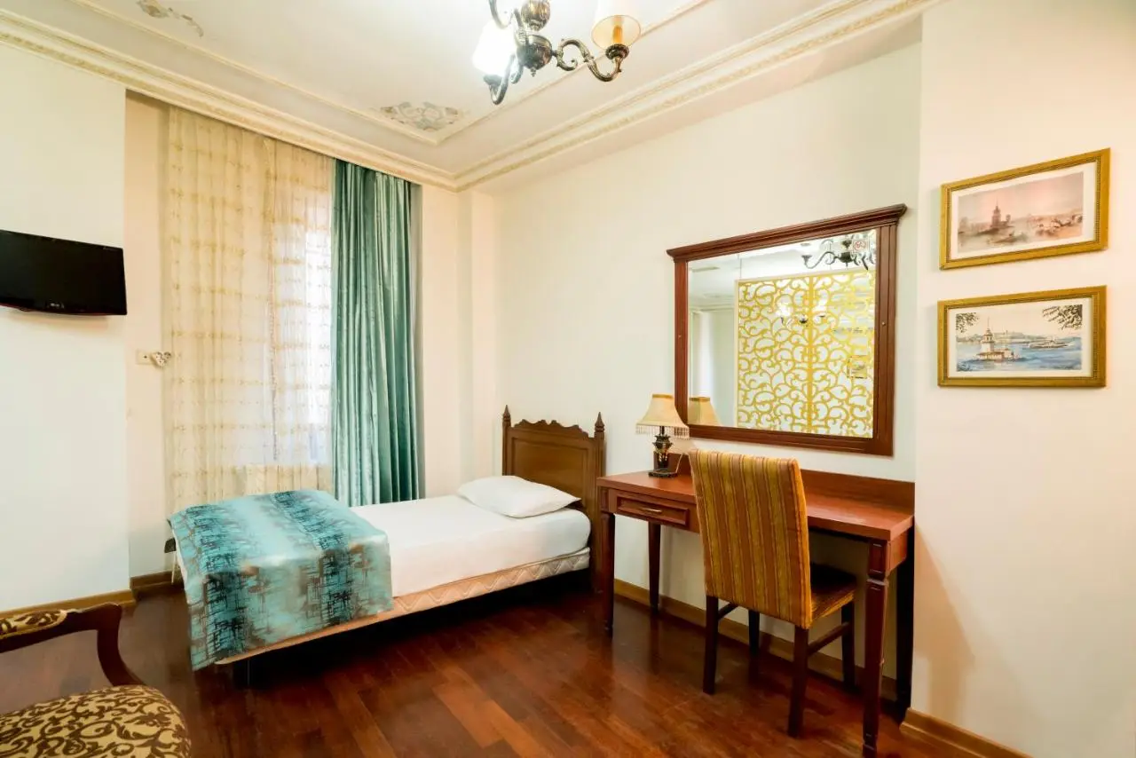 Atam Suites