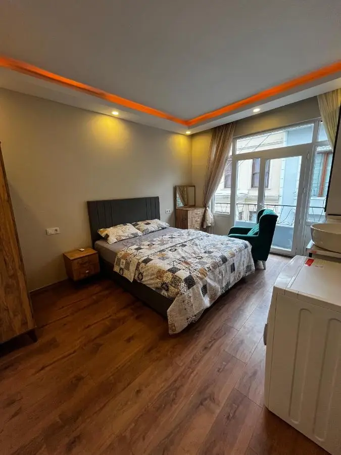 White Lotus Suites