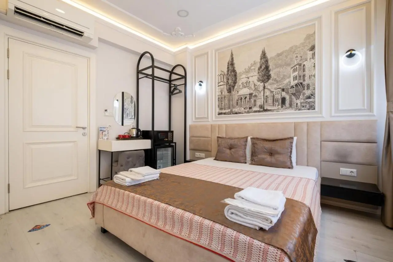 Megalos Galata Hotel