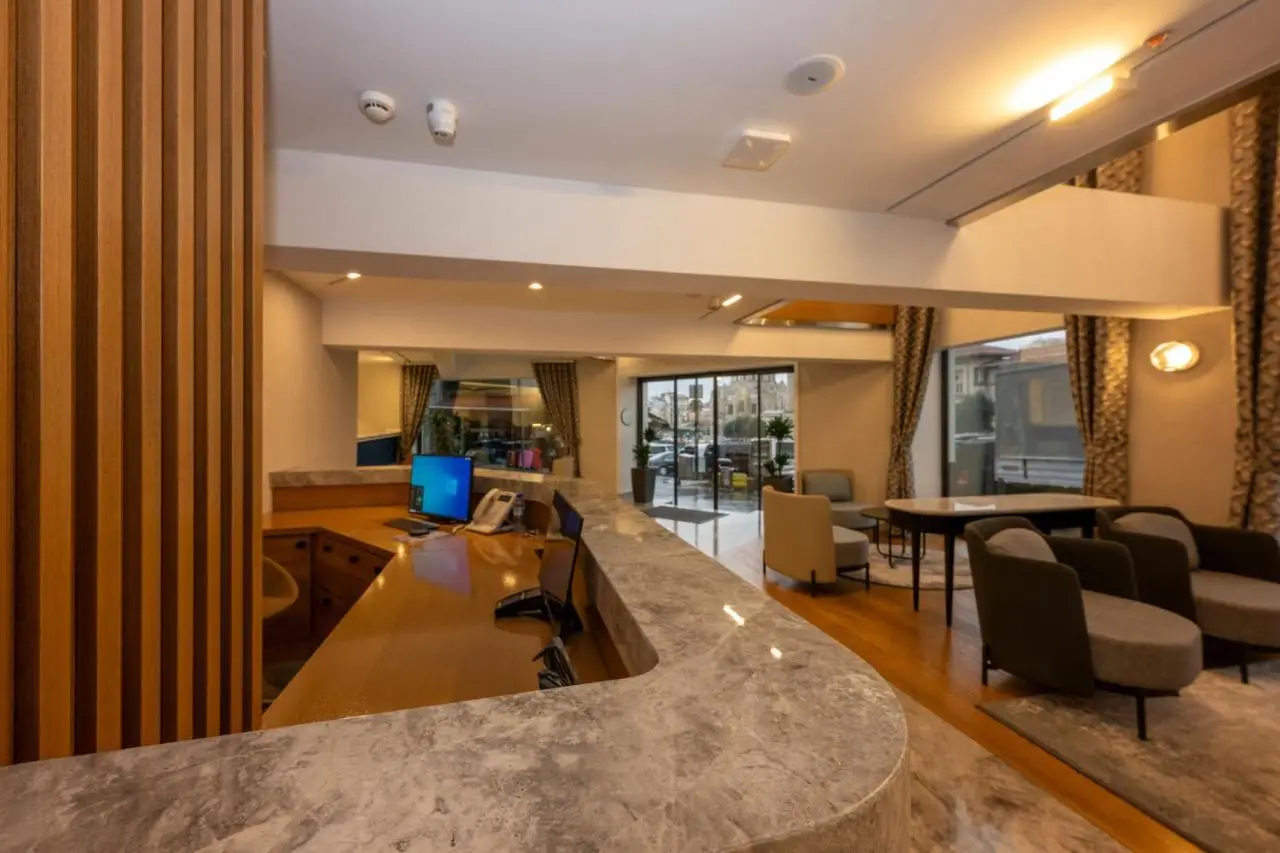 Baver Hotel