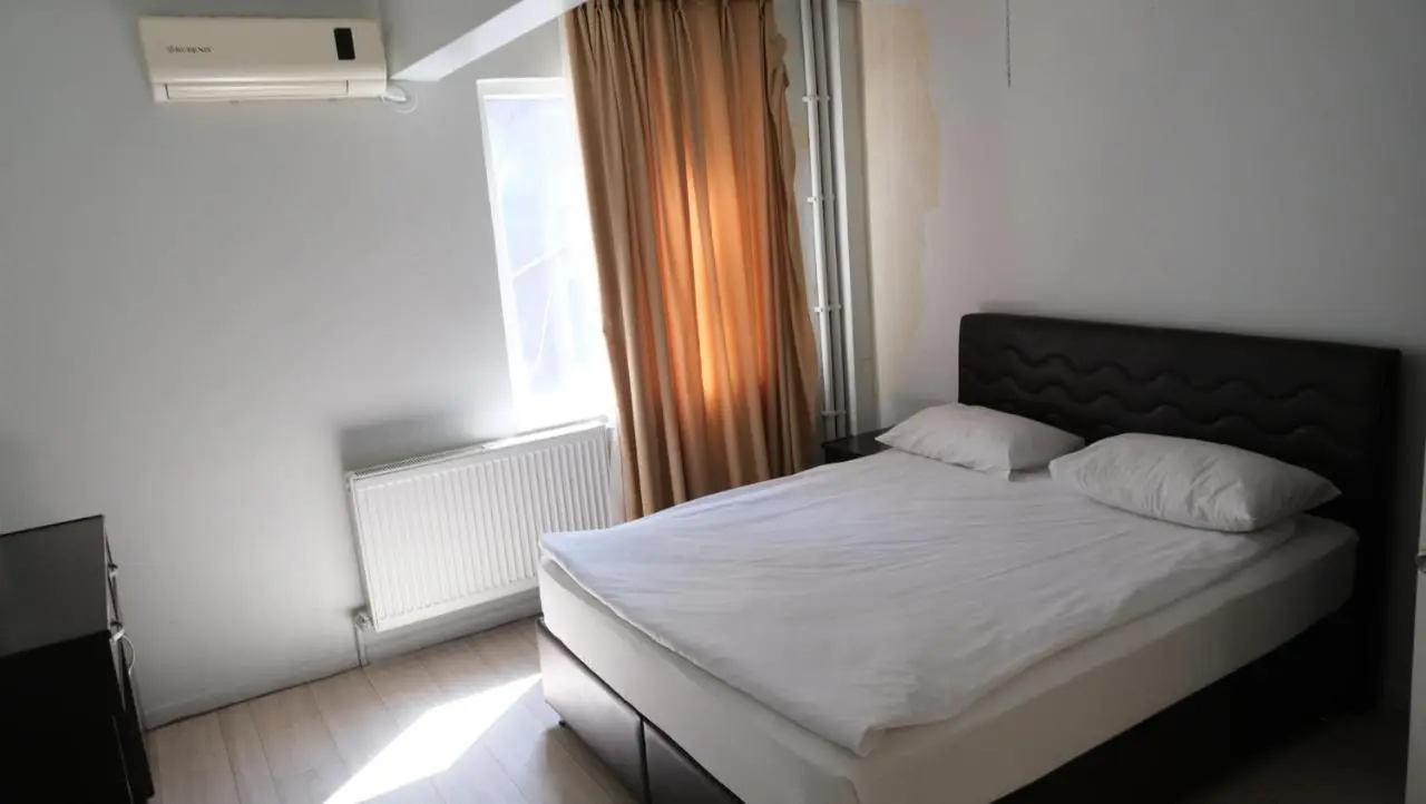 Simon Hotel