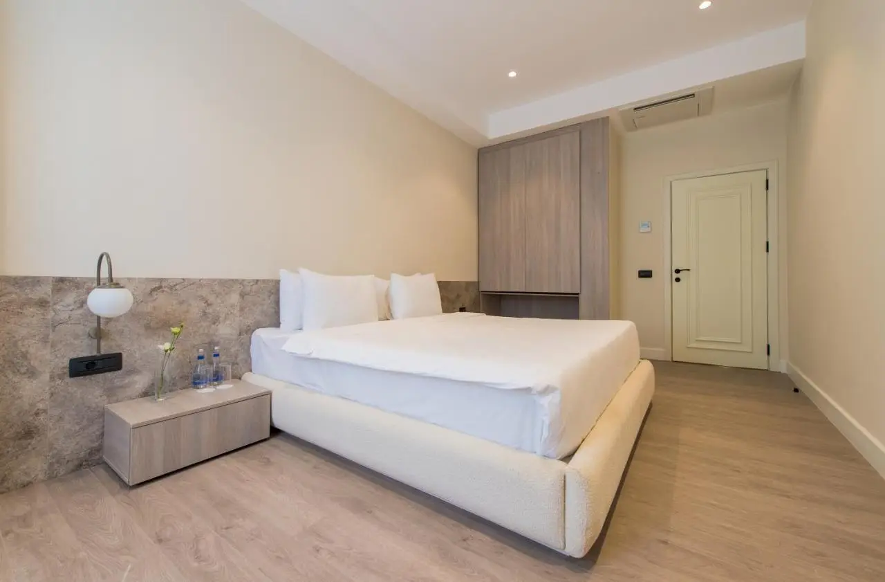 Lamer Sea Breeze Resort
