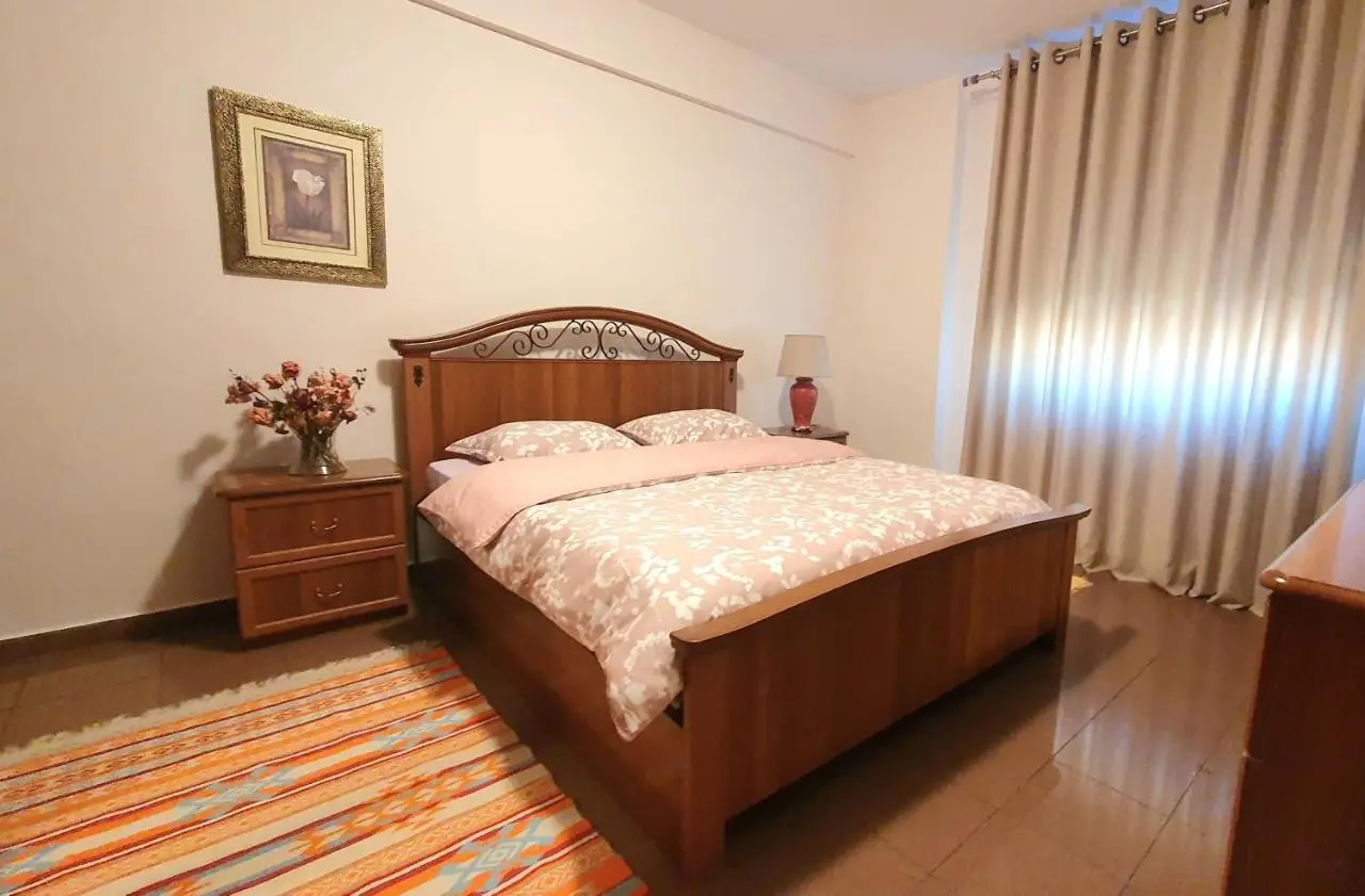 Star Apartment