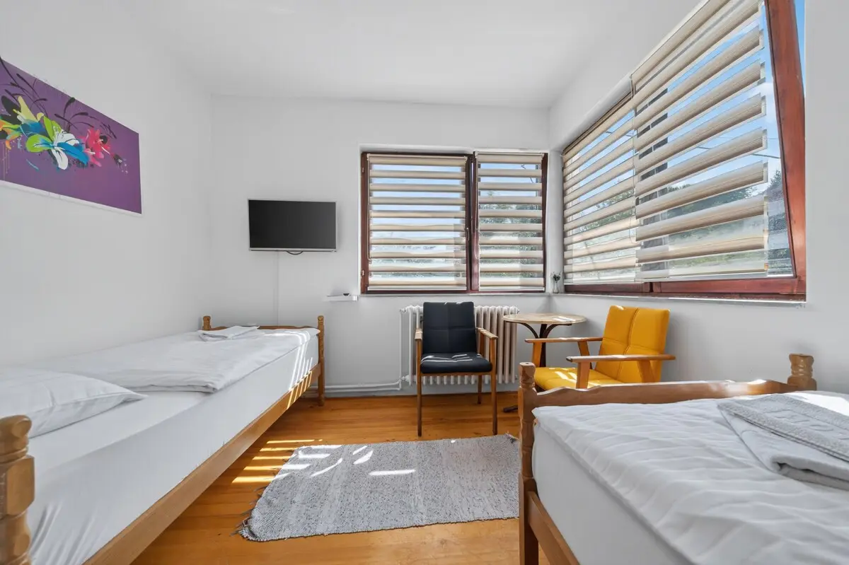 Apartment 110 m2 * 4 bedrooms * up to 13 people