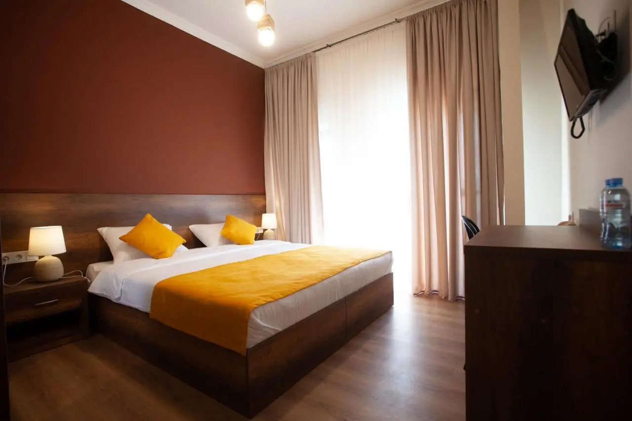 Hotel Avenue 106