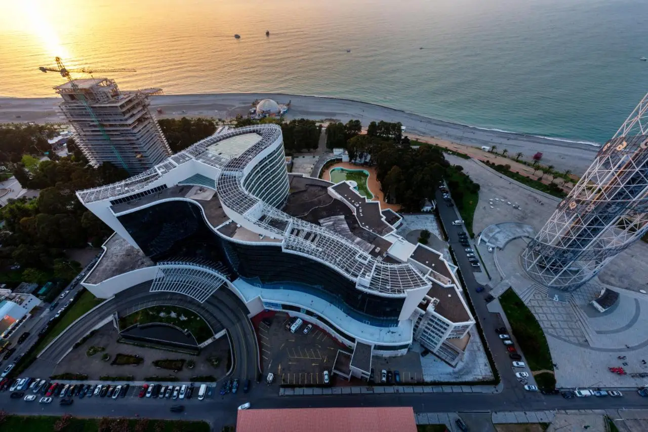 Sea Nirvana - Romantic Apartment with Sea View in Porta Batumi Tower