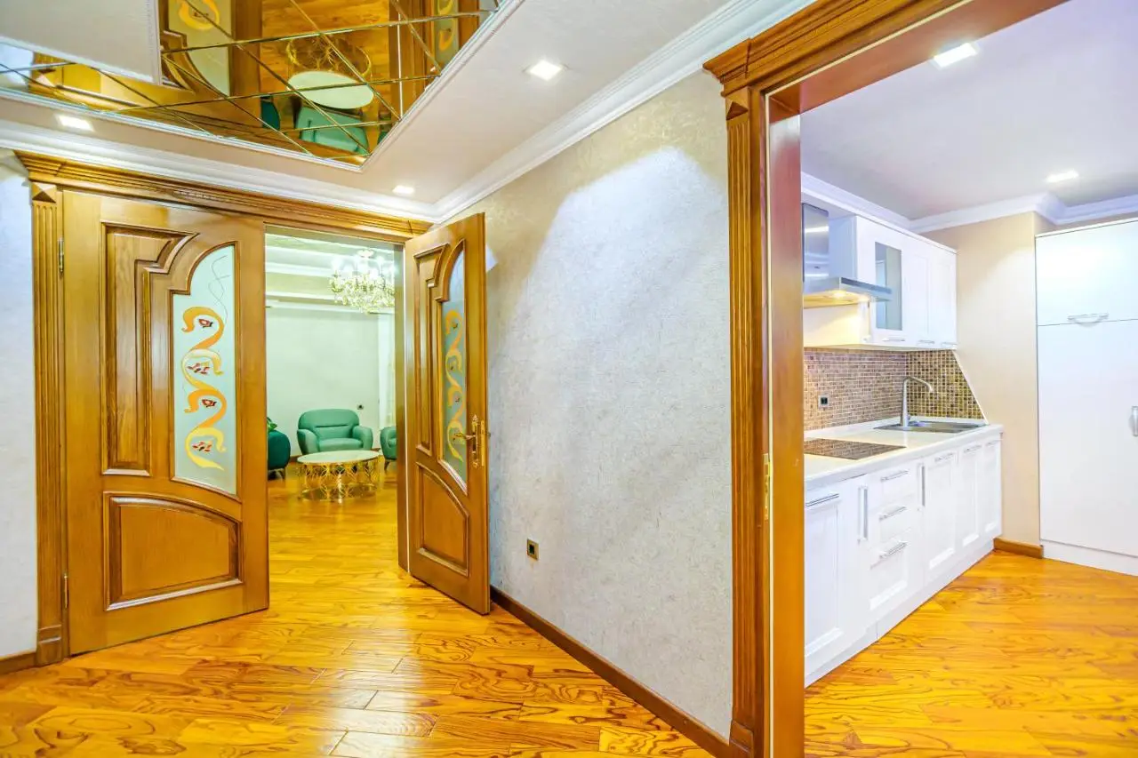 4 Bedroom Luxury Apartment on BAKU