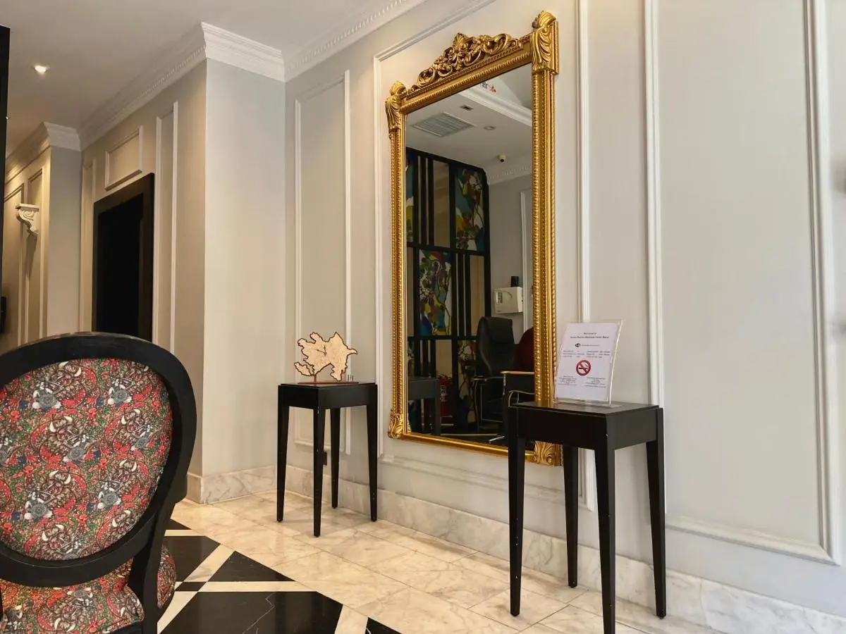 Seven Rooms Boutique Hotel