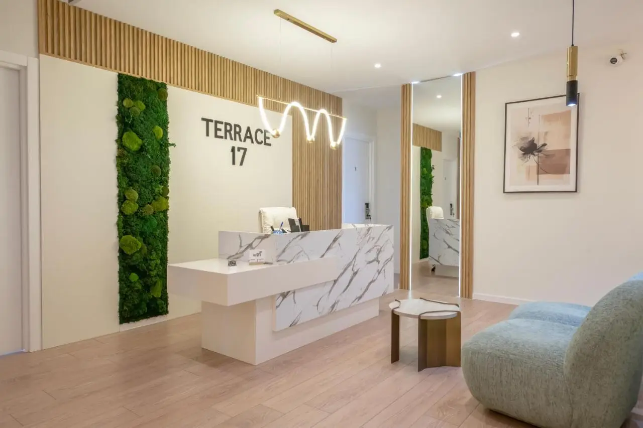 Terrace 17 by Doors