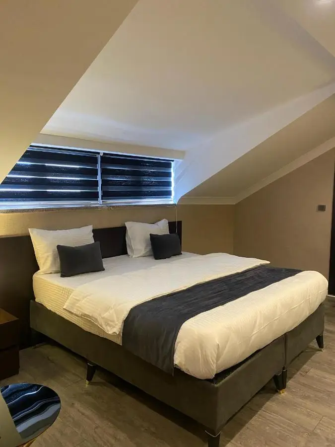 Grand Armada Hotel