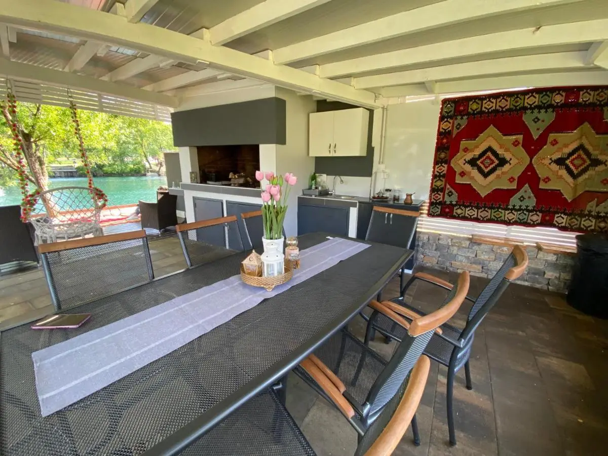 River Luxury House