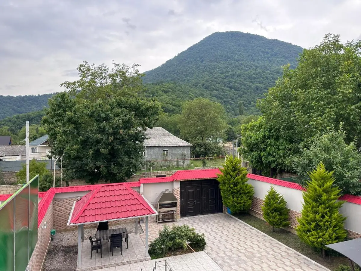 Friend's House
