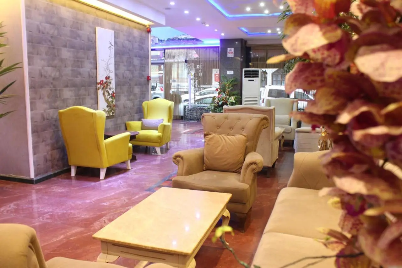 Hermanos Hotel