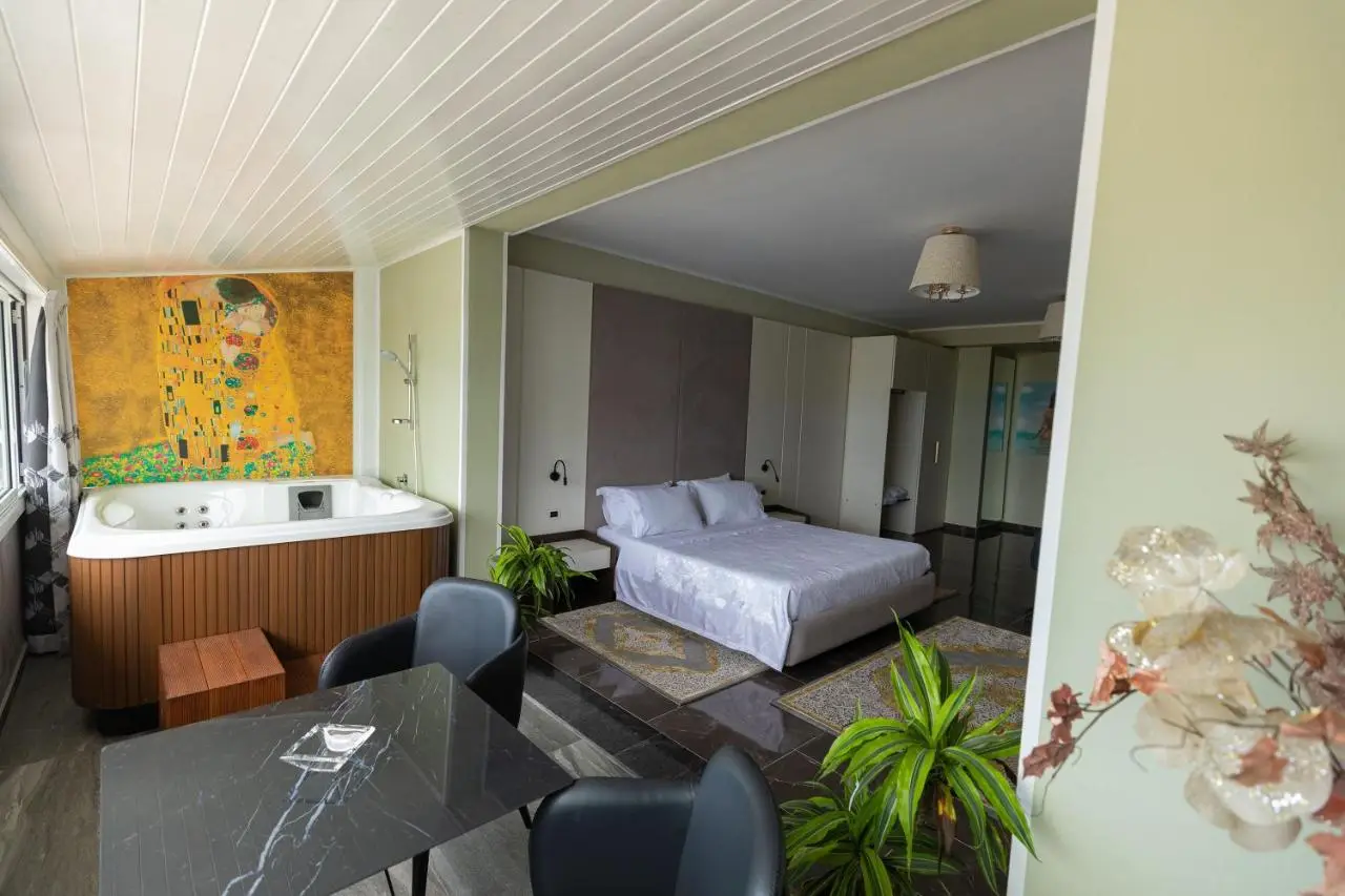 Hotel Pirro