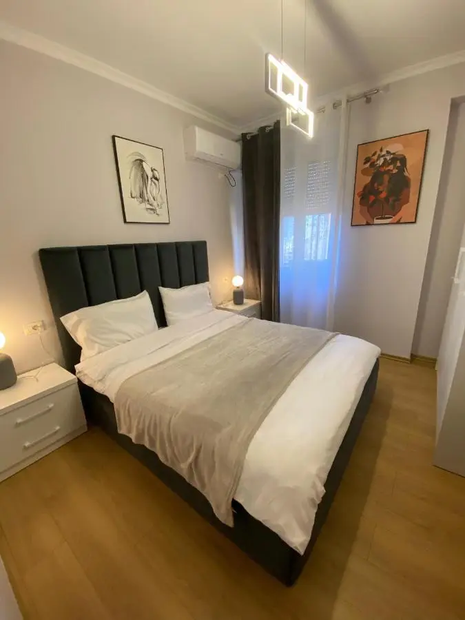 Signature apartment 11