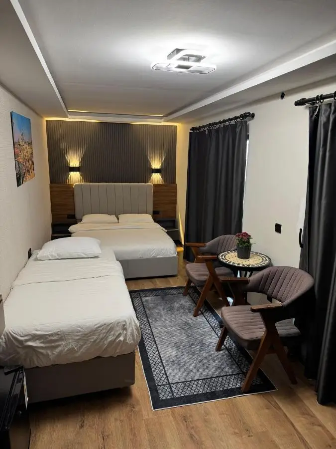 SkyLife OldCity Hotel