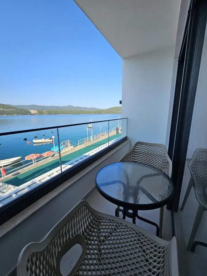 Apartmani Leženić M