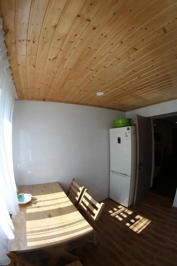 NOVEL HOUSE