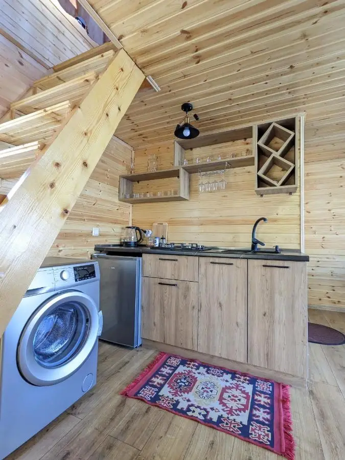 Cottage Caucasus