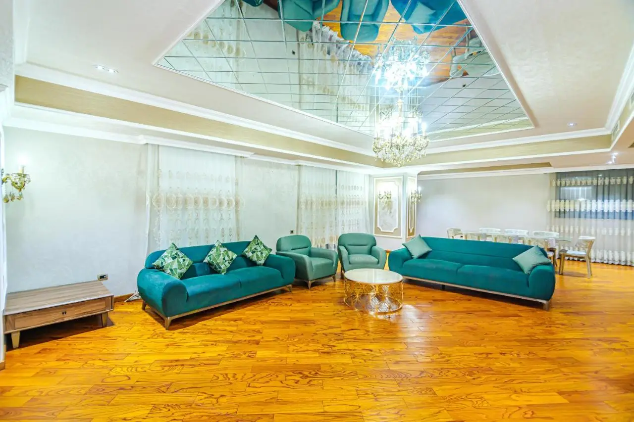 4 Bedroom Luxury Apartment on BAKU