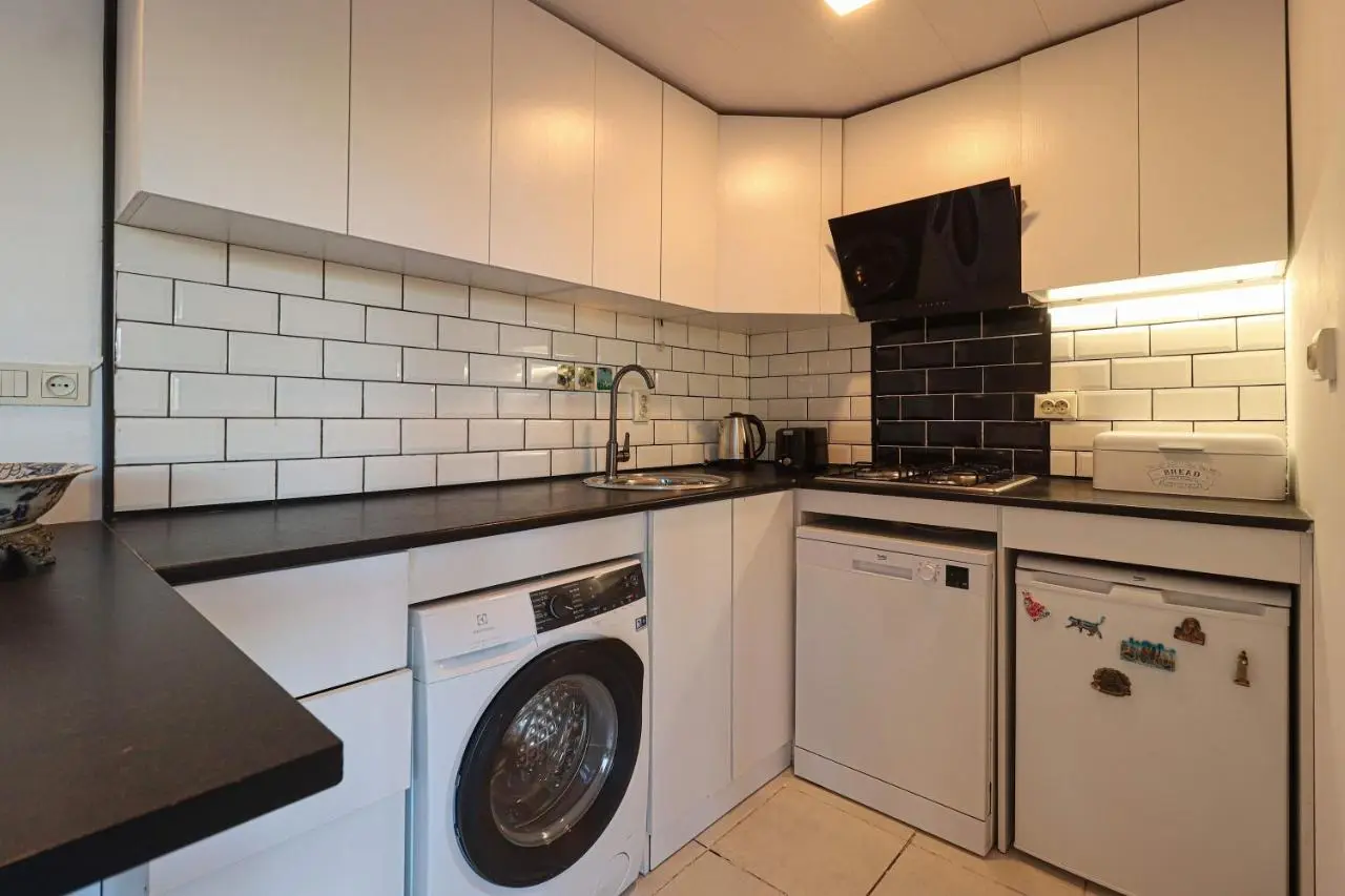 Bright 1BR with Sameba view Avlabari - by Wehost