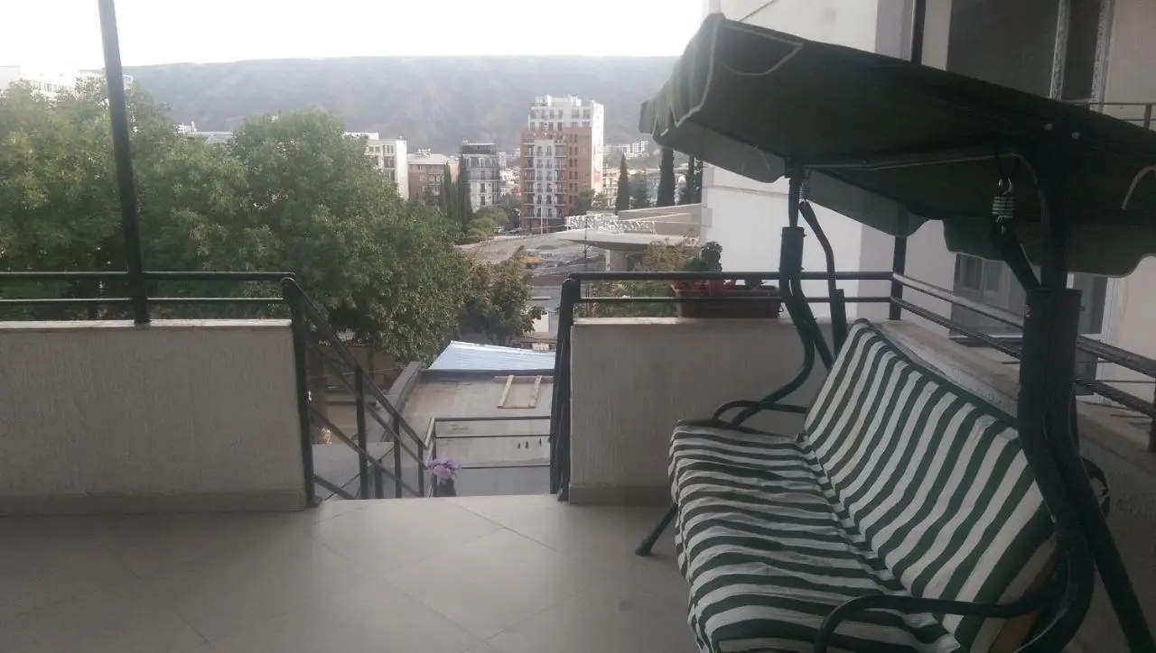 Metekhi Vista