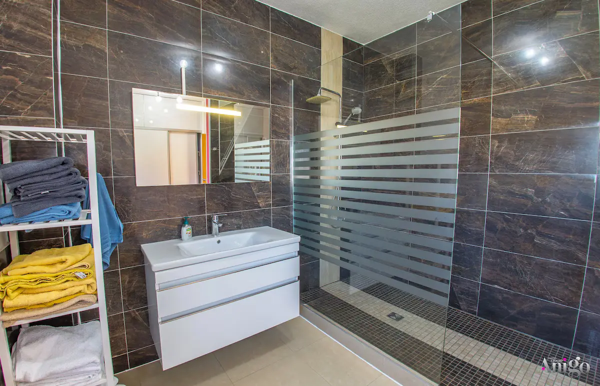 Mostaria House