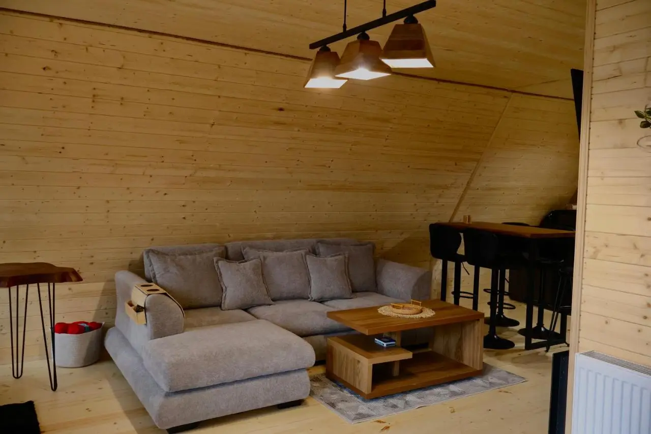 Golden Star Cottage