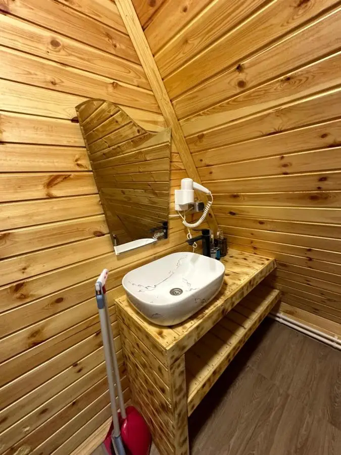 A-Frame Qusar