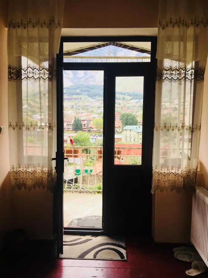Maia's Guest House Gergeti
