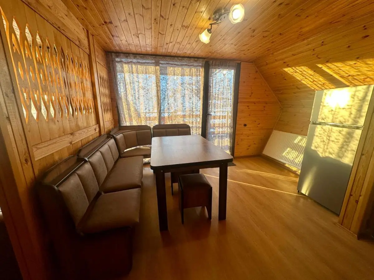 T&T cottage
