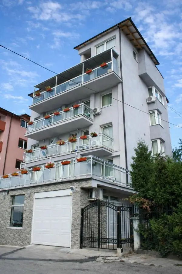 Hotel Villa Harmony - Panoramic View & Free Parking