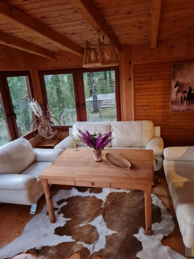 Planinska kuca Ella