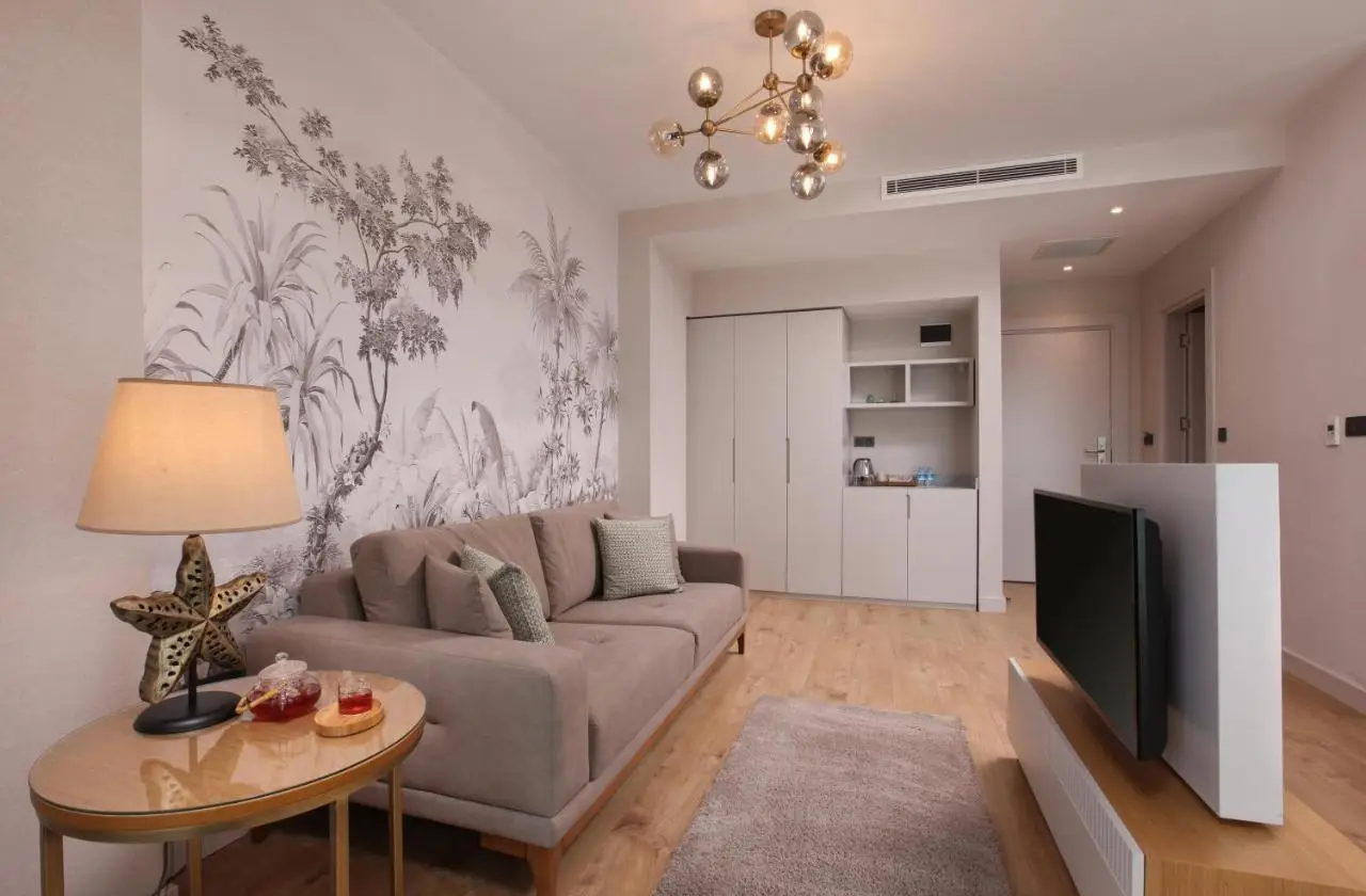 The Pearl Suites