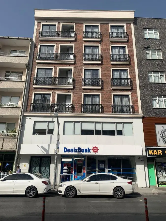 AHG Atlas Apartments