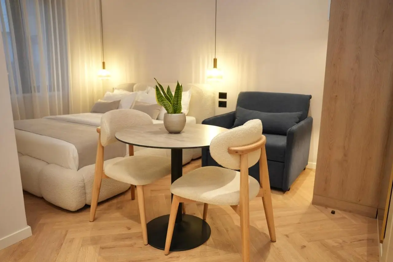 NEA Deluxe Apart-Hotel