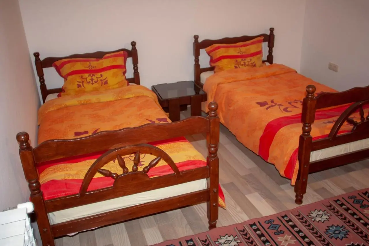 Guest House Fena