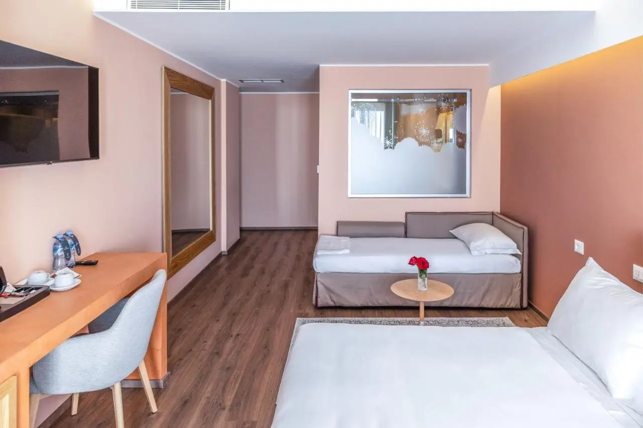 Hotel Vlora Priam, Affiliated by Meliá