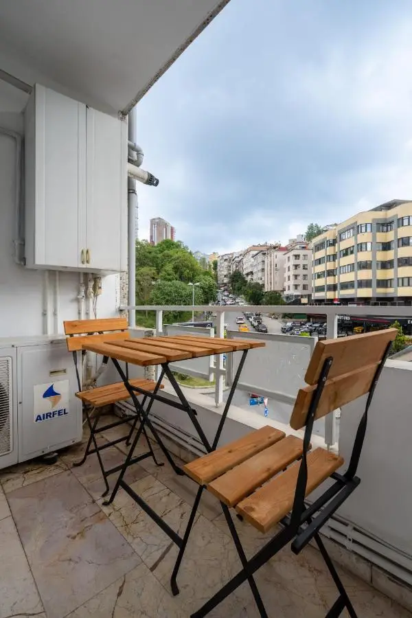 Beşiktaş And Şişli Luxury Central Flat