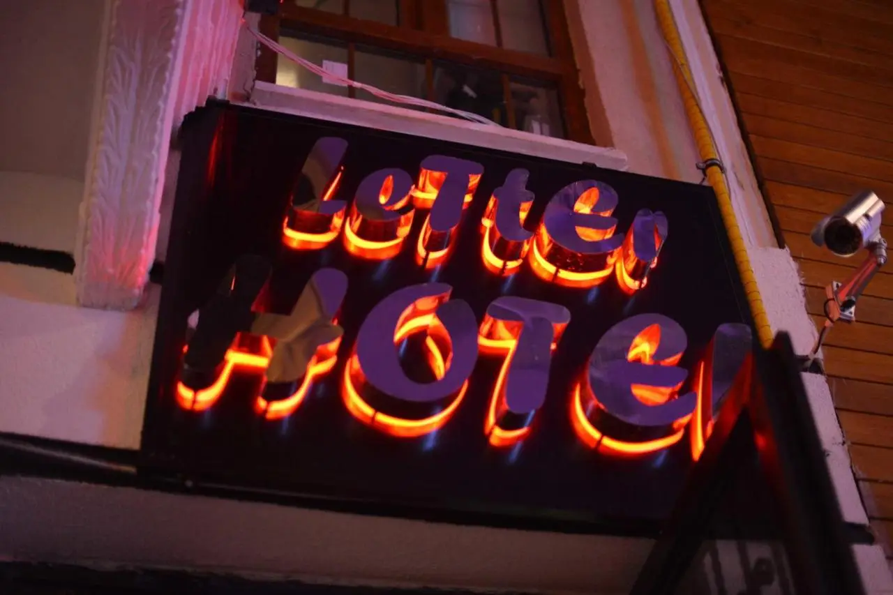 Letter Hotel