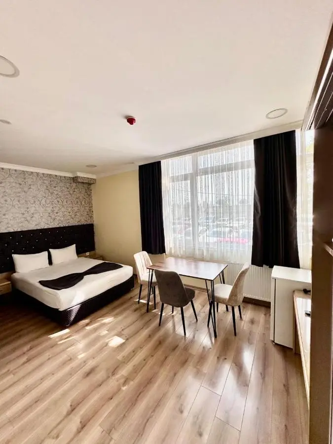 Hotel Verçenik