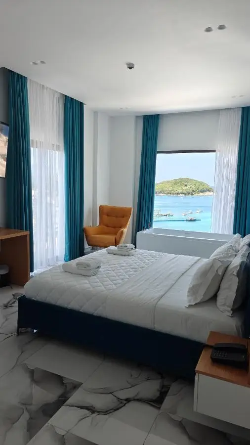King Hotel Ksamil