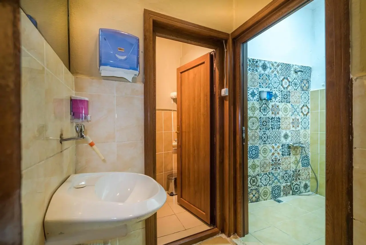 Yeni Hotel