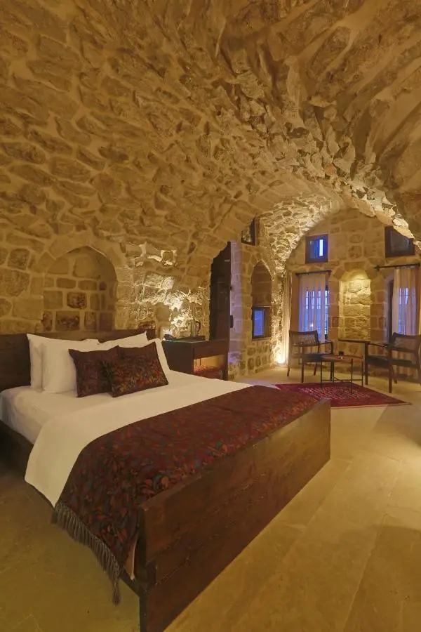 Mezova Otel