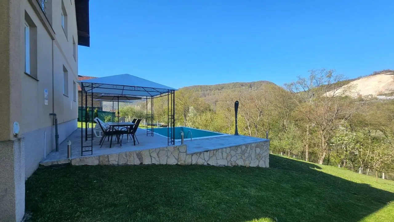 Villa Green Oasis Jakuzzi&Swimming Pool