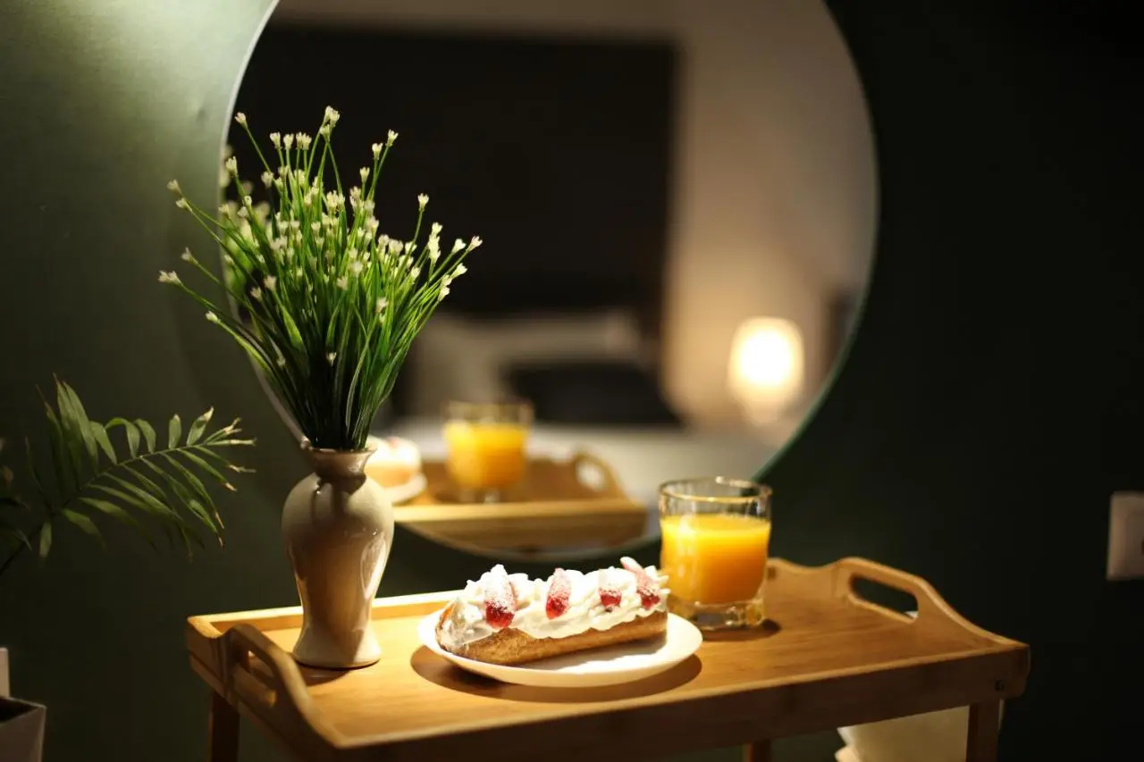 Luxury Duplex Studios - City Center